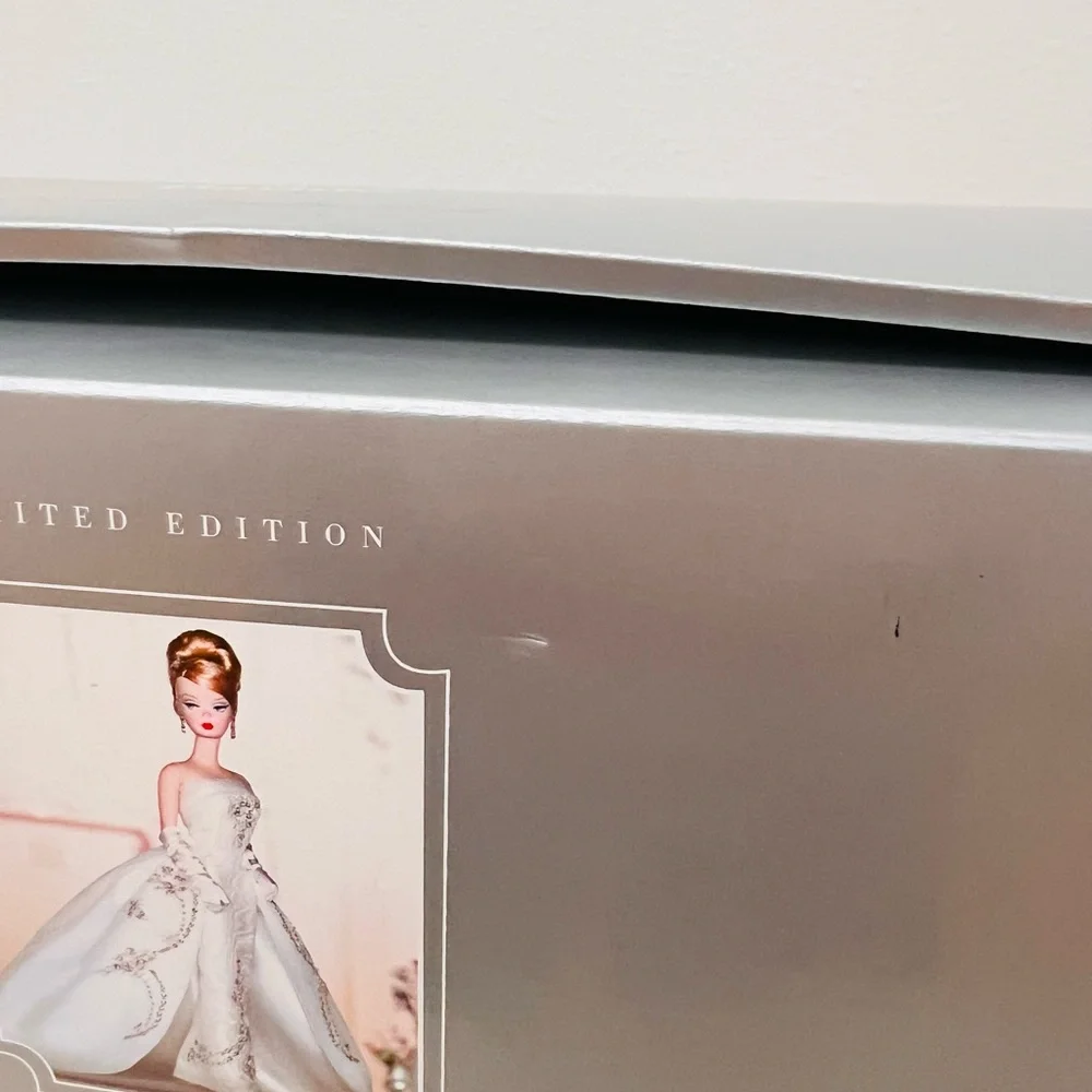 BARBIE COLLECTIBLE‎ FASHION MODEL ‘JOYEUX’ LIMITED EDITION NWT